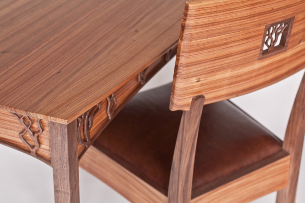 desk_above